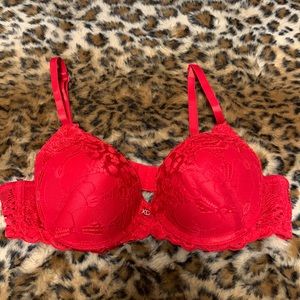 NWOT XOXO Push Up Bra